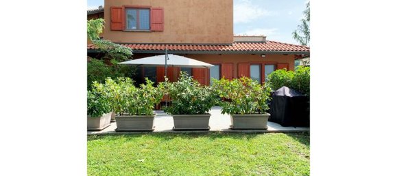 Villa de 3 dormitorios en Bergamo, Italy No. 302579 3