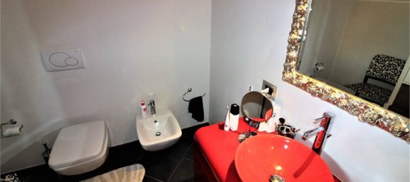 Villa de 3 dormitorios en Bergamo, Italy No. 302579 22