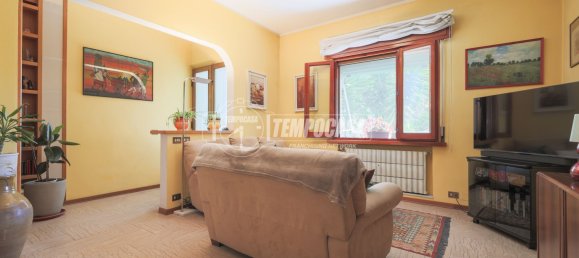 3-salle Appartement à Rimini, Italy No. 305139 18