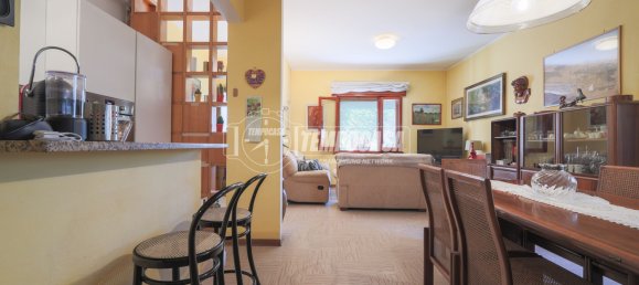 3-salle Appartement à Rimini, Italy No. 305139 20