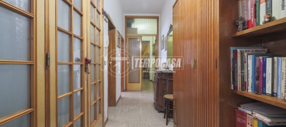 3-salle Appartement à Rimini, Italy No. 305139 6