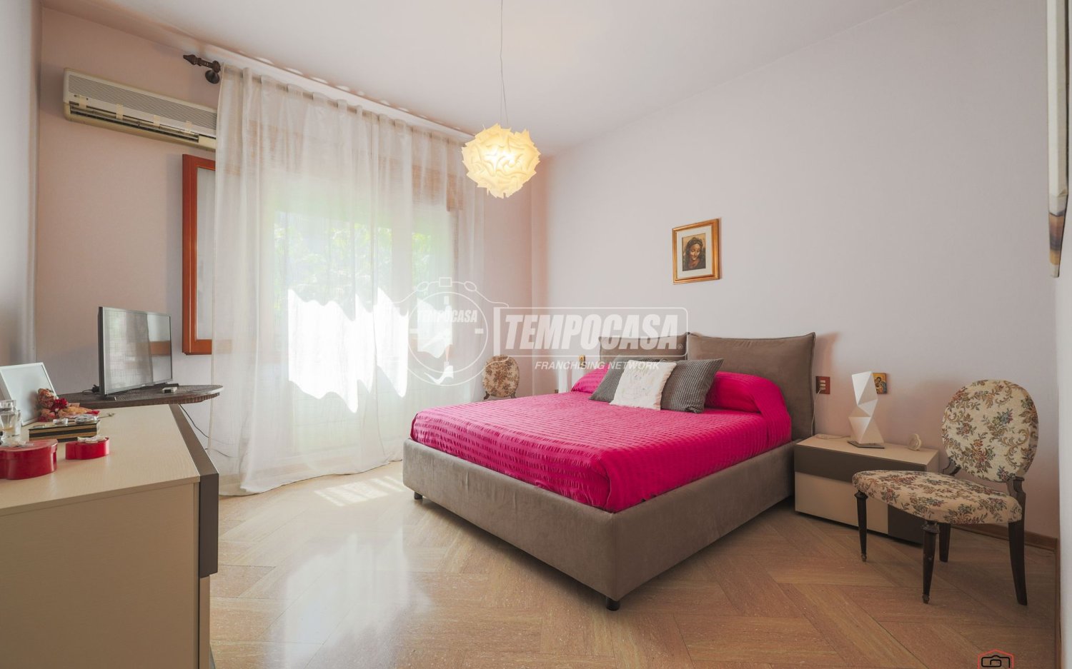 3-salle Appartement à Rimini, Italy No. 305139