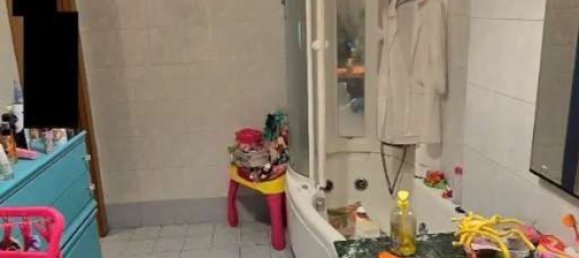 5 rooms Apartment in Como, Italy No. 2803 11