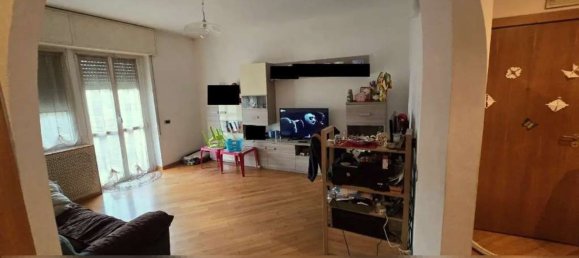 5 rooms Apartment in Como, Italy No. 2803 5