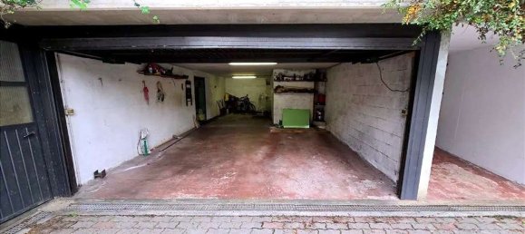 5 rooms Apartment in Como, Italy No. 2803 16