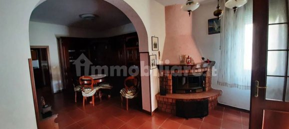 Дом с 5 спальнями в Мира, Италия № 165801 3