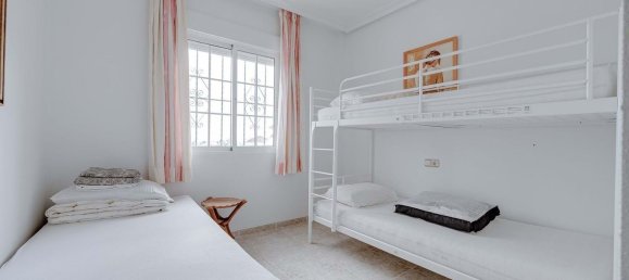 3 bedrooms House in San Miguel de Salinas, Spain No. 152295 2