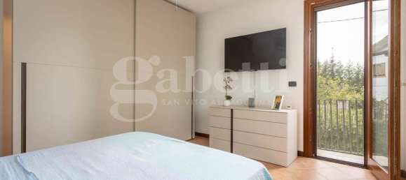 Apartamento de 2 dormitorios en Pordenone, Italy No. 374791 26