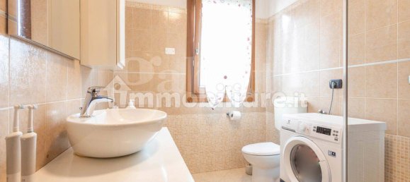 Apartamento de 2 dormitorios en Pordenone, Italy No. 374791 21