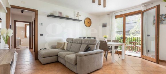 Apartamento de 2 dormitorios en Pordenone, Italy No. 374791 3