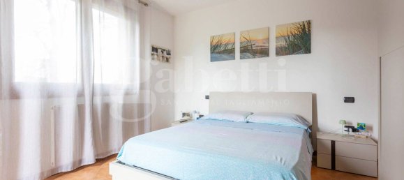 Apartamento de 2 dormitorios en Pordenone, Italy No. 374791 24