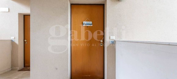 Apartamento de 2 dormitorios en Pordenone, Italy No. 374791 36