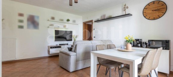 Apartamento de 2 dormitorios en Pordenone, Italy No. 374791 6