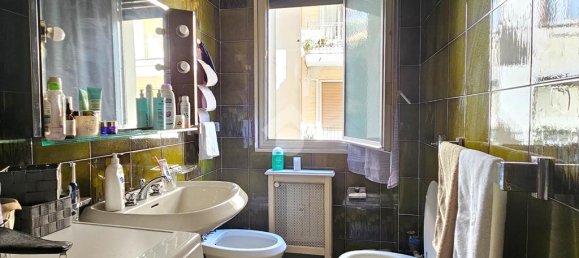 2 chambres Appartement à Genoa, Italy No. 353039 42