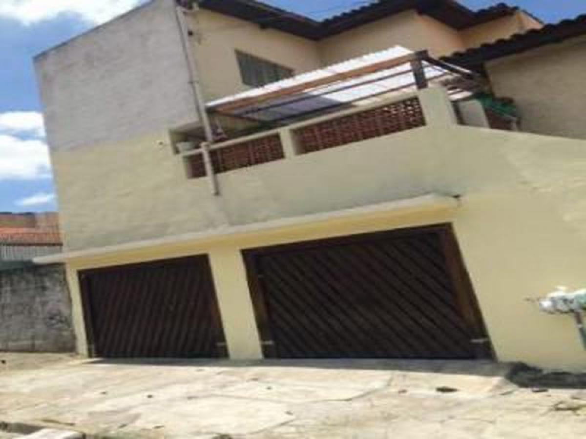 Дом с 3 спальнями в Сан-Паулу, Бразилия № 590420