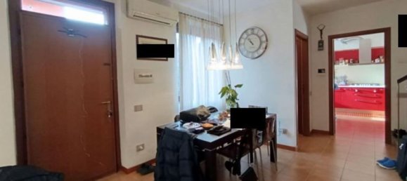 4-Zimmer Haus in Busto Garolfo, Italy, Nr. 259085 3