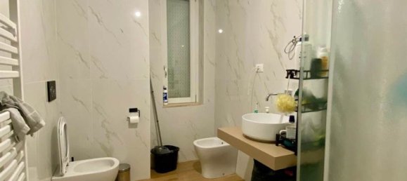 Квартира с 3 комнатами в Фоллоника, Италия № 223730 7