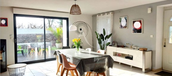 5 bedrooms House in Montaigu-Vendee, France No. 203028 4