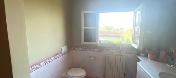 9 rooms House in Capannori, Italy No. 14441 20