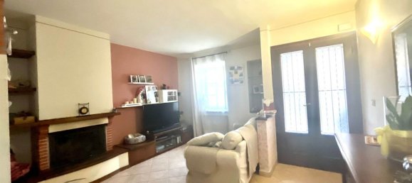 9 rooms House in Capannori, Italy No. 14441 9