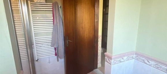 9 rooms House in Capannori, Italy No. 14441 16