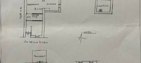 9 rooms House in Capannori, Italy No. 14441 43