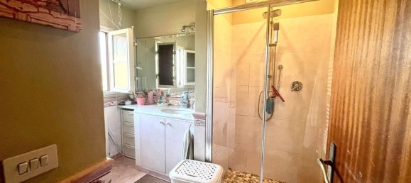 9 rooms House in Capannori, Italy No. 14441 22