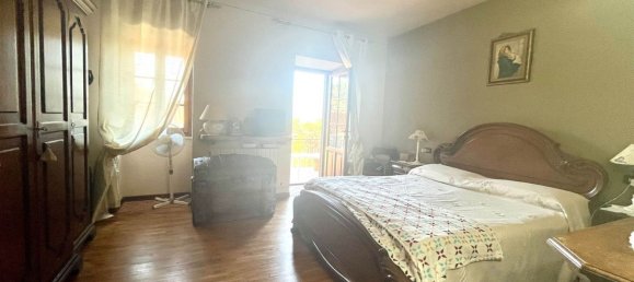 9 rooms House in Capannori, Italy No. 14441 34