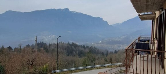 Apartamento de 3 habitaciónes en San Giovanni Bianco, Italy No. 165866 6