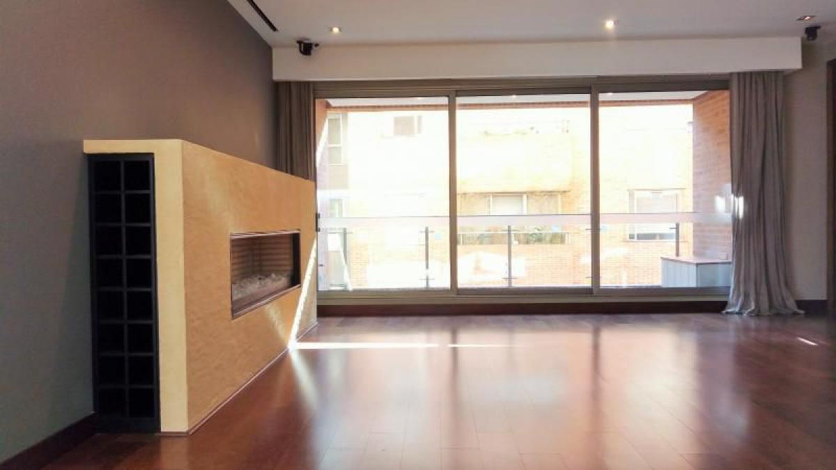 Дом с 3 спальнями в Богота, Колумбия № 11187