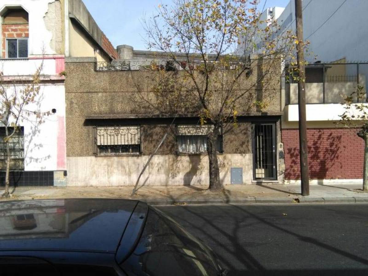 3 bedrooms House in Buenos Aires, Argentina No. 76965