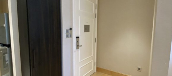 Apartamento T1 em District 3, Vietnam N.º 13886 6