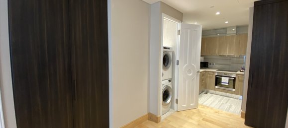Apartamento T1 em District 3, Vietnam N.º 13886 4