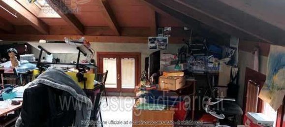 4 rooms House in San Felice sul Panaro, Italy No. 98090 10