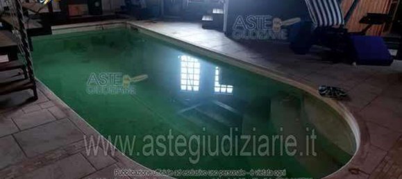 4 rooms House in San Felice sul Panaro, Italy No. 98090 39