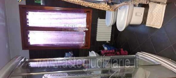 4 rooms House in San Felice sul Panaro, Italy No. 98090 30