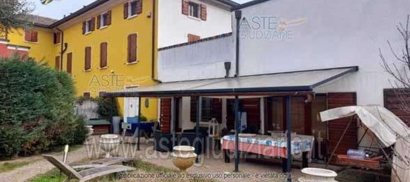4 rooms House in San Felice sul Panaro, Italy No. 98090 6