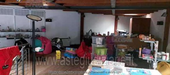 4 rooms House in San Felice sul Panaro, Italy No. 98090 18