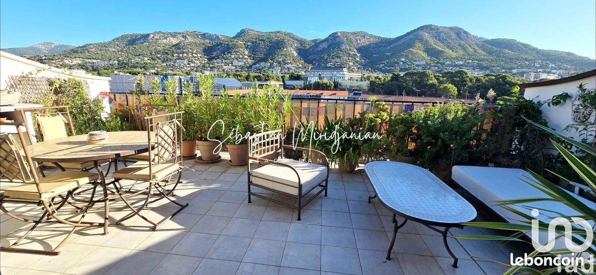 1 bedroom Apartment in Toulon, France No. 326004
