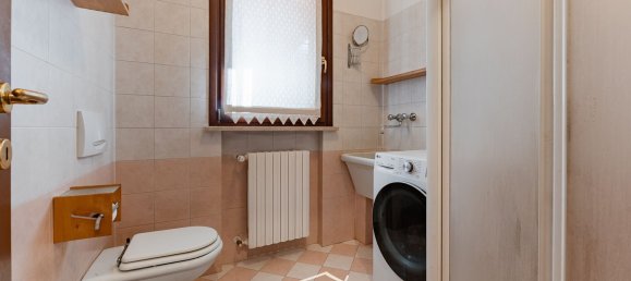 5 غرف نوم فيلا في Curtatone, Italy رقم 362849 14