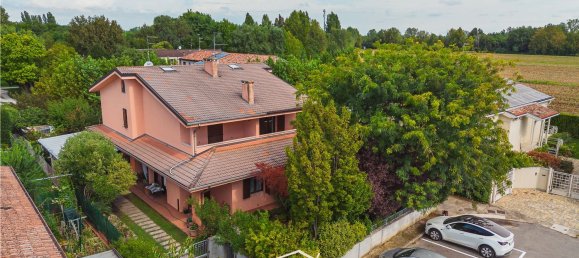 5 غرف نوم فيلا في Curtatone, Italy رقم 362849 39