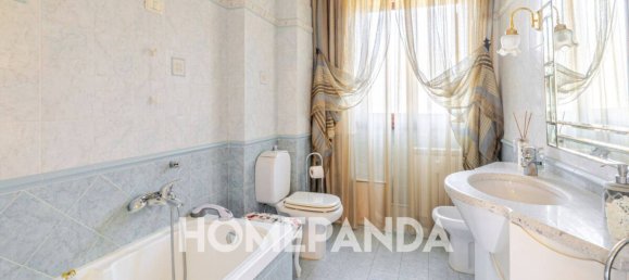 3 bedrooms Apartment in Rome, Italy No. 347047 19