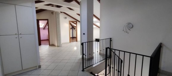 Apartamento de 6 habitaciónes en Robassomero, Italy No. 36344 4