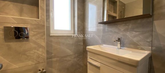 3 bedrooms Apartment in Balzan, Malta No. 10568 12