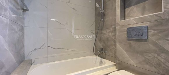 3 bedrooms Apartment in Balzan, Malta No. 10568 15