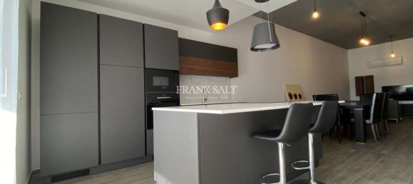 3 bedrooms Apartment in Balzan, Malta No. 10568 2