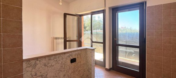 1 غرف نوم شقة في Sezze, Italy رقم 291923 12