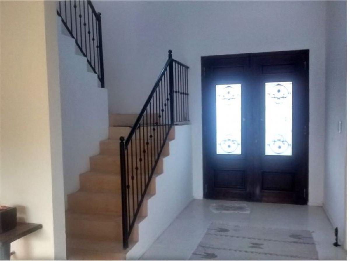 3 bedrooms House in Tigre, Argentina No. 64404