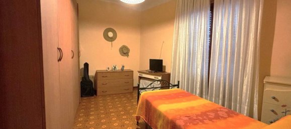 4 bedrooms Duplex in Taranto, Italy No. 347272 8