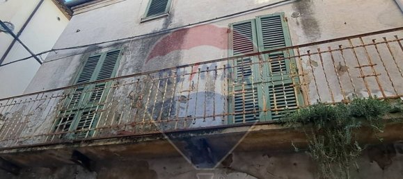 4 bedrooms House in Lanciano, Italy No. 288439 14